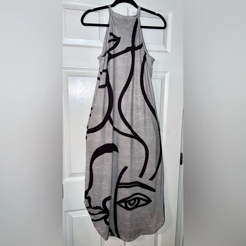 Abstract Face Print Gray Maxi Dress - Picture 4 of 4